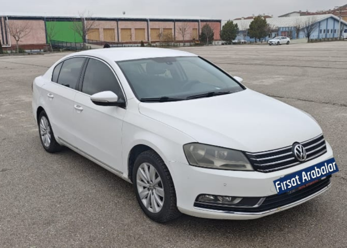 Volkswagen - Passat